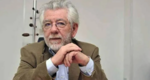 Το αντίο του δημοσιογραφικού κόσμου στον Γιώργο Τσαλακό – «Δάσκαλε, στο καλό»