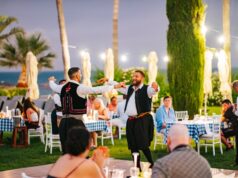 Οι βραδιές Cyprus Night δίνουν κυπριακό ρυθμό στις Τετάρτες του Columbia Beach Resort