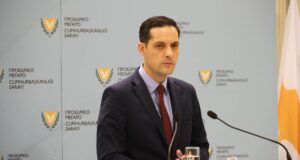 Η ανανέωση θητείας Πασχαλίδη δεν δημιουργεί σύγκρουση συμφέροντος λέει ο ΚΕ