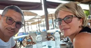«Αν είναι να πεθάνουμε, θα πεθάνουμε μαζί»: Η σύζυγος του Σέρβου περιγράφει τις δραματικές στιγμές που έζησαν στην πτήση της Ryanair