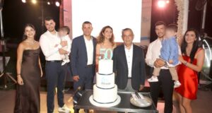 Από ένα οικογενειακό περιβόλι σε σύμβολο της κυπριακής φιλοξενίας – Η ιστορία των 50 χρόνων του Pernera Beach Hotel