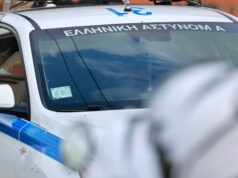 Συνελήφθη ο γιος του 90χρονου που βρέθηκε σε καταψύκτη – Τα κρίσιμα ερωτήματα της υπόθεσης και το ξενοδοχείο φάντασμα