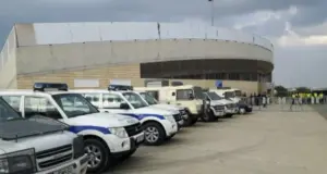 Στο νοσοκομείο 10χρονο κορίτσι – Χτυπήθηκε από μπαταρία στον αγώνα ΑΠΟΕΛ – ΑΕΛ