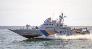 Μεγάλη επιχείρηση διάσωσης στη Λεμεσό: Ανατράπηκε κωπηλατικό με 21 άτομα