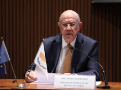 Τον Προϋπολογισμό του κράτους για 2027 παρουσιάζει σήμερα στη Βουλή ο ΥΠΟΙΚ