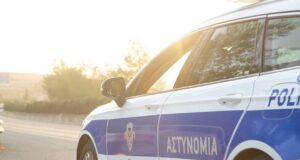 Χειροπέδες σε 42χρονη αστυνομικό για ναρκωτικά – Τίθεται σε διαθεσιμότητα