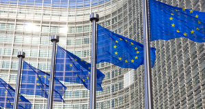 ΕΕ: Οκτώ χώρες προτείνουν «πάγωμα» στην είσοδο νέων προϊόντων νικοτίνης στην αγορά