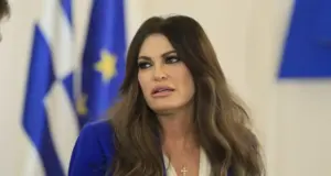 Τραμπ και Ρούμπιο εξετάζουν την αποπομπή της Κίμπερλι από την πρεσβεία των ΗΠΑ στην Αθήνα