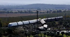Ισπανία: Τρία κενά ασφαλείας στο μικροσκόπιο μετά τη σιδηροδρομική τραγωδία